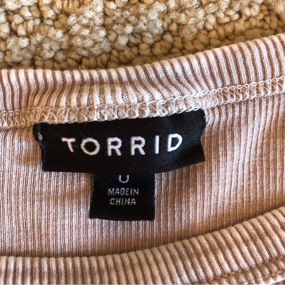 Torrid Taupe Ribbed Sleeveless Top - Picture 4 of 5